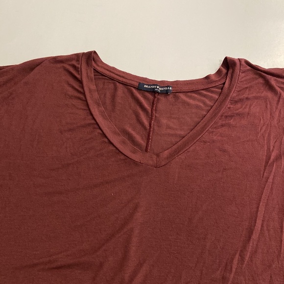 BRANDY MELVILLE Oversized T-shirt - Picture 2 of 3